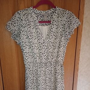 H&M black and white floral Knee length dress size small